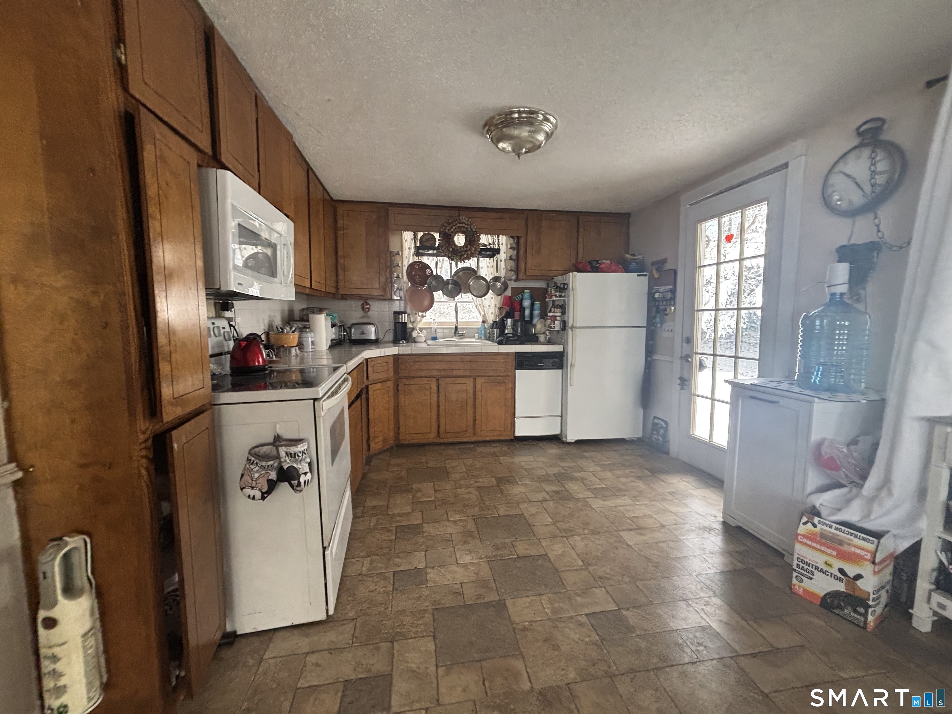 222 Mountain Road