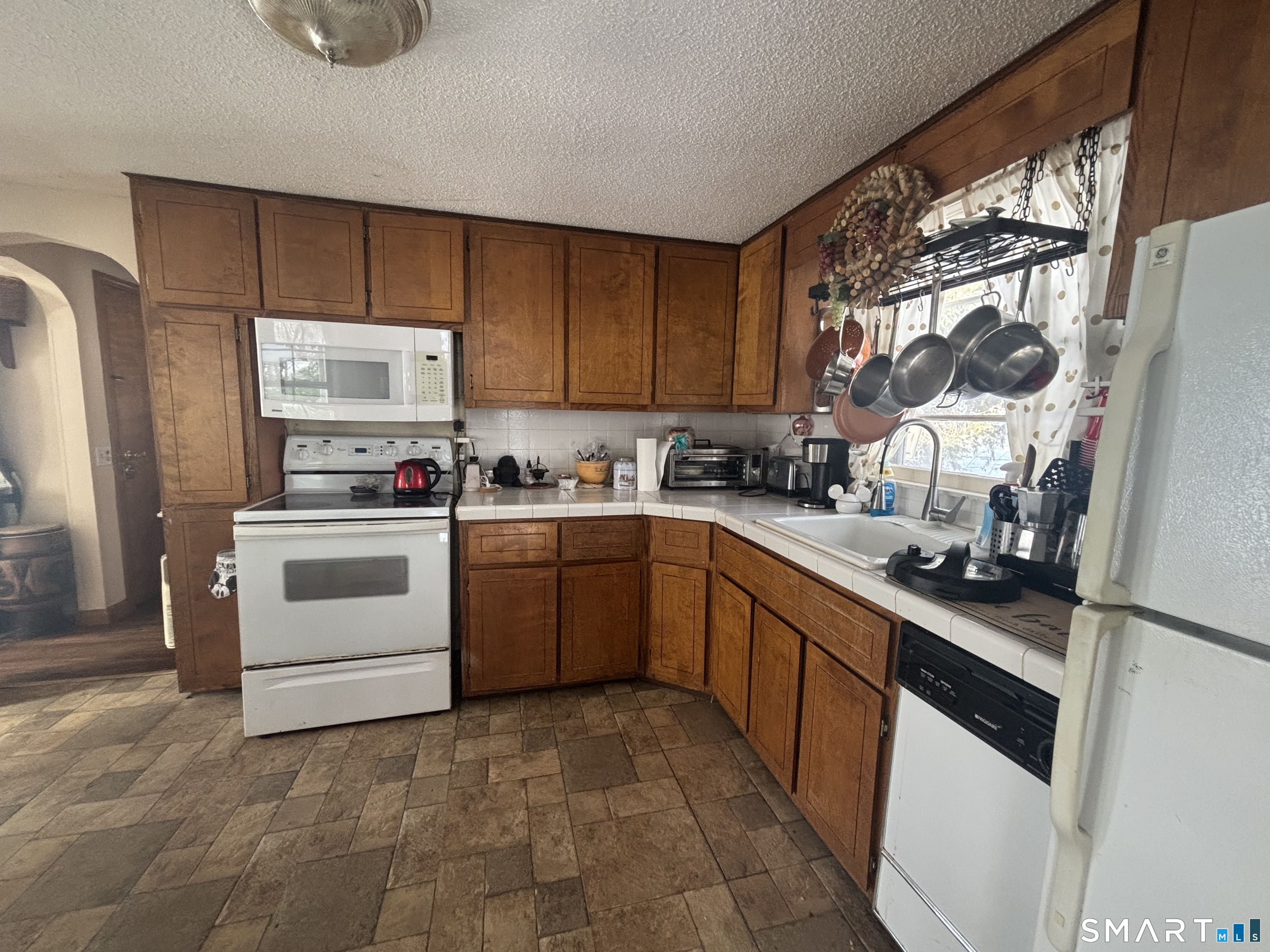 222 Mountain Road