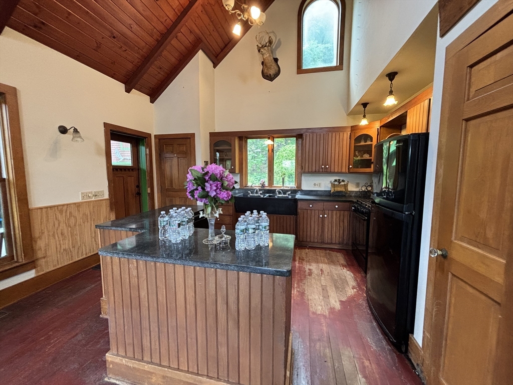 12 Nagler Cross Rd