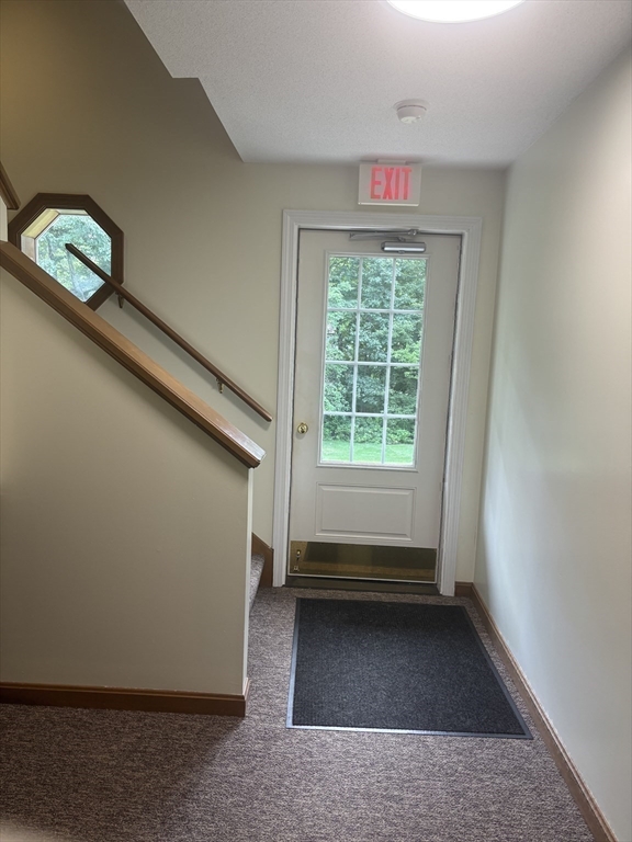 41 W. Summit St # 68