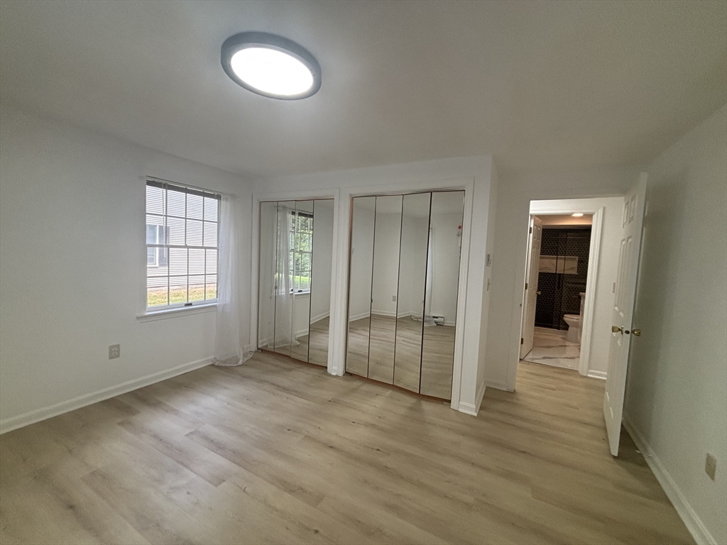 41 W. Summit St # 68