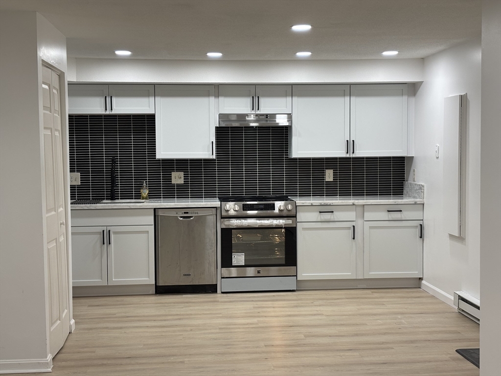 41 W. Summit St # 68