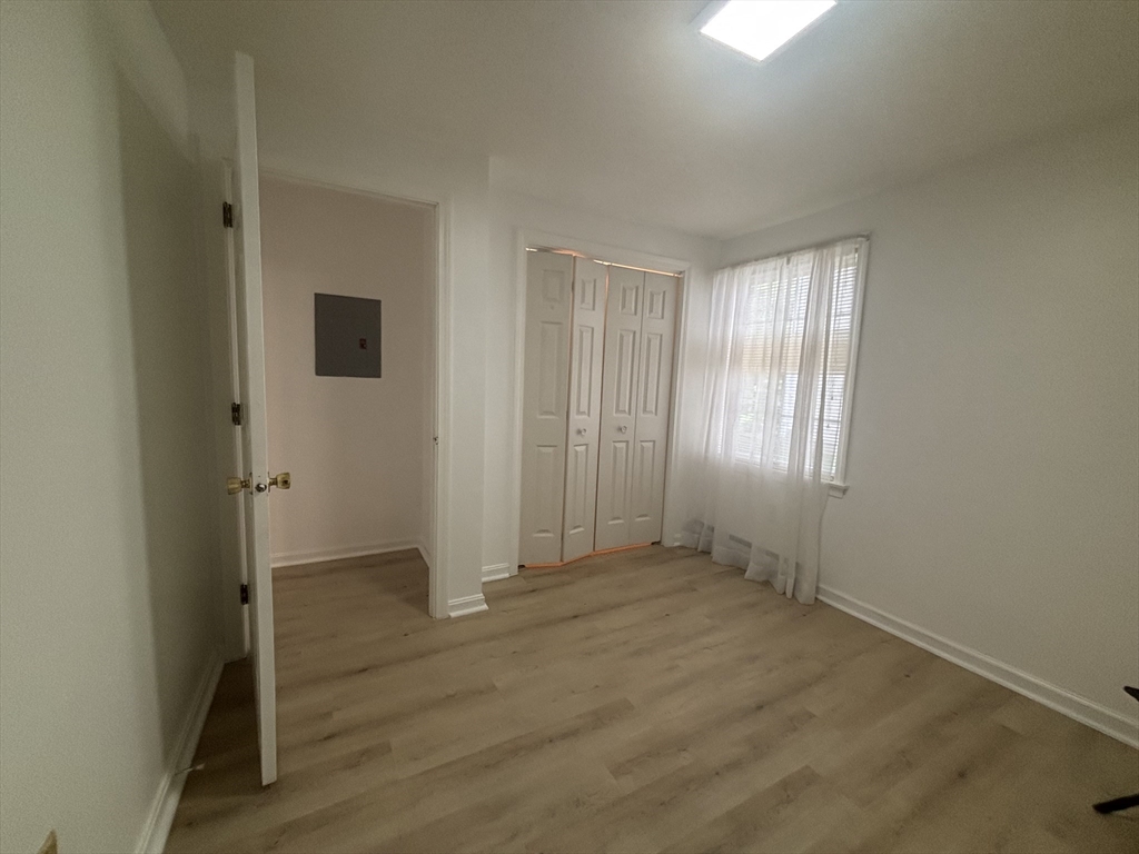 41 W. Summit St # 68