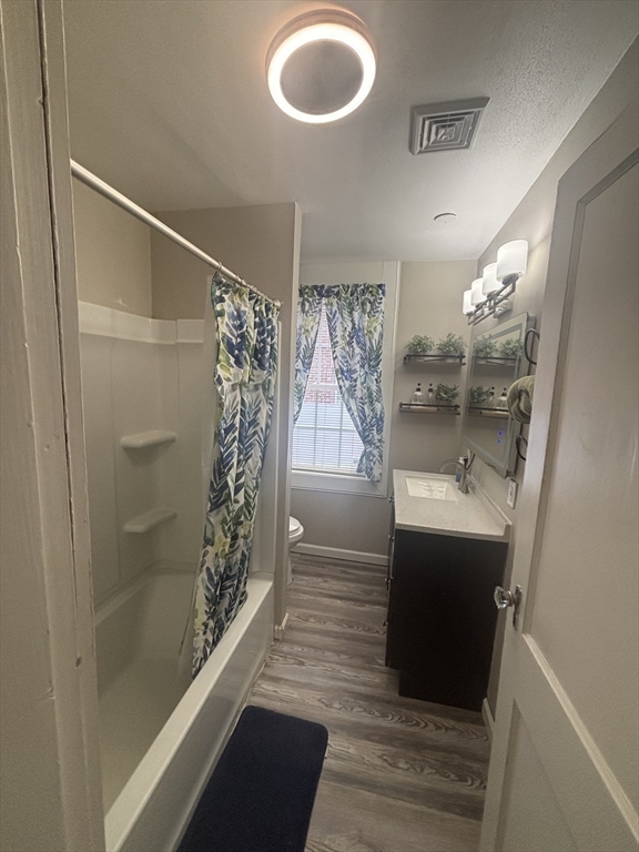 127 Melha Ave