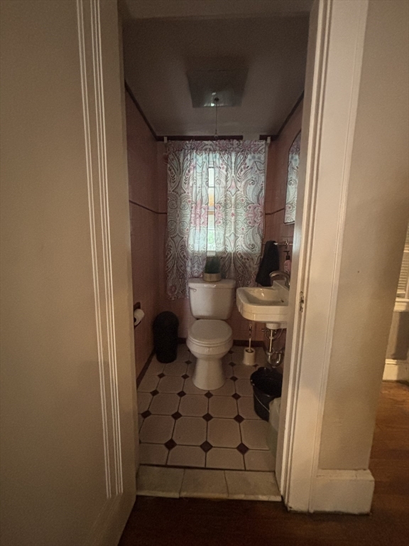 127 Melha Ave