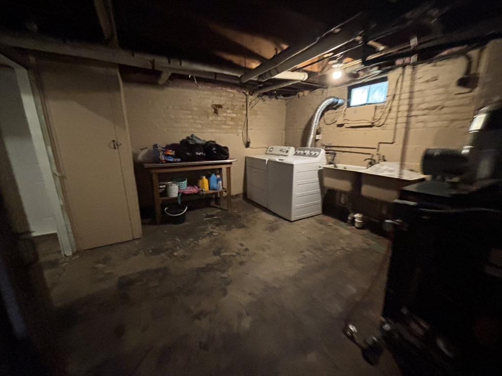 127 Melha Ave