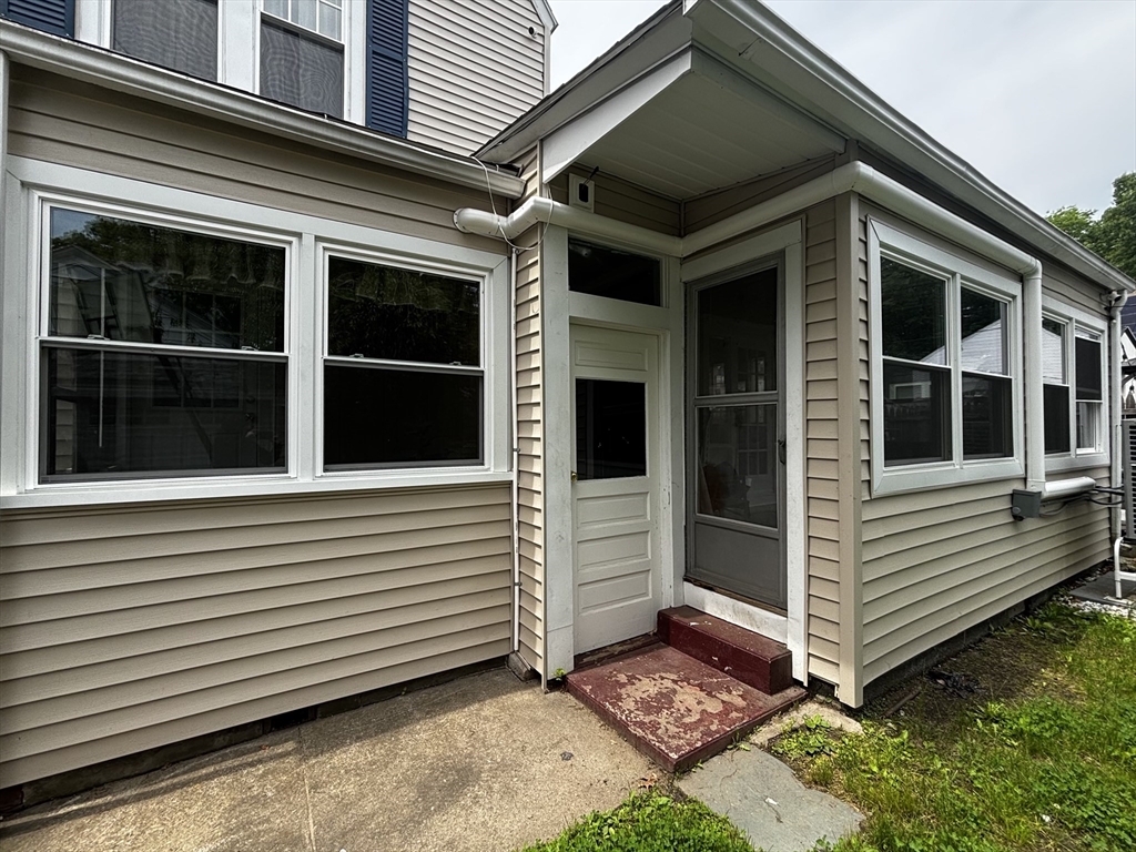 127 Melha Ave