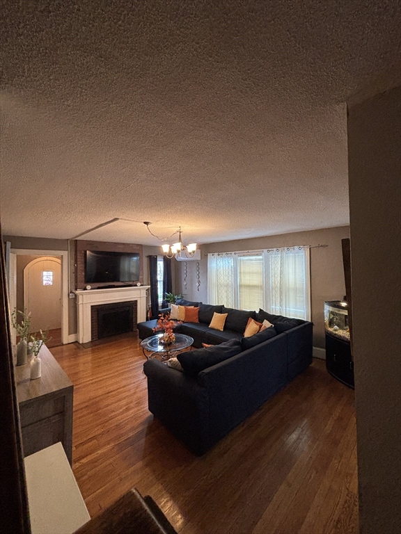 127 Melha Ave