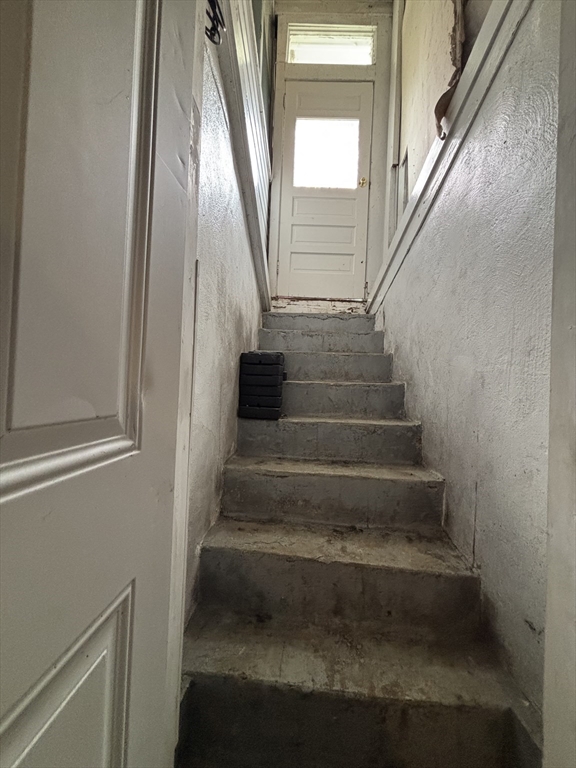 127 Melha Ave