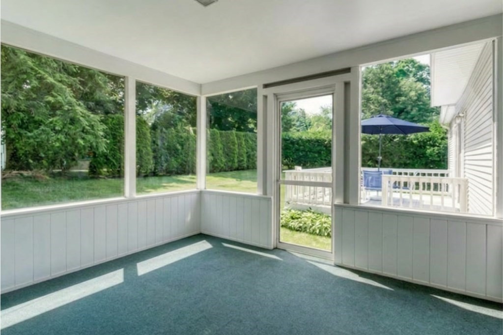 39 Venture Dr