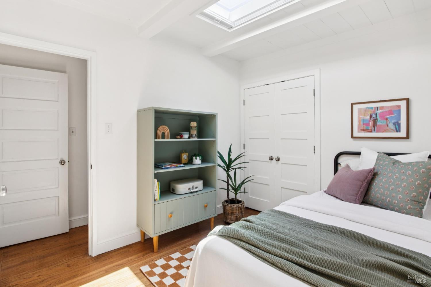 473 Montecito Avenue