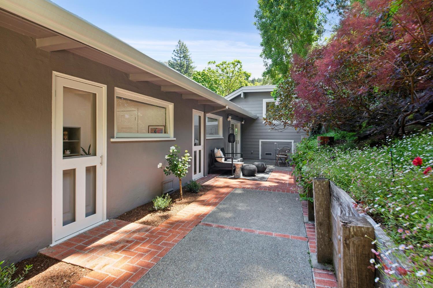 473 Montecito Avenue