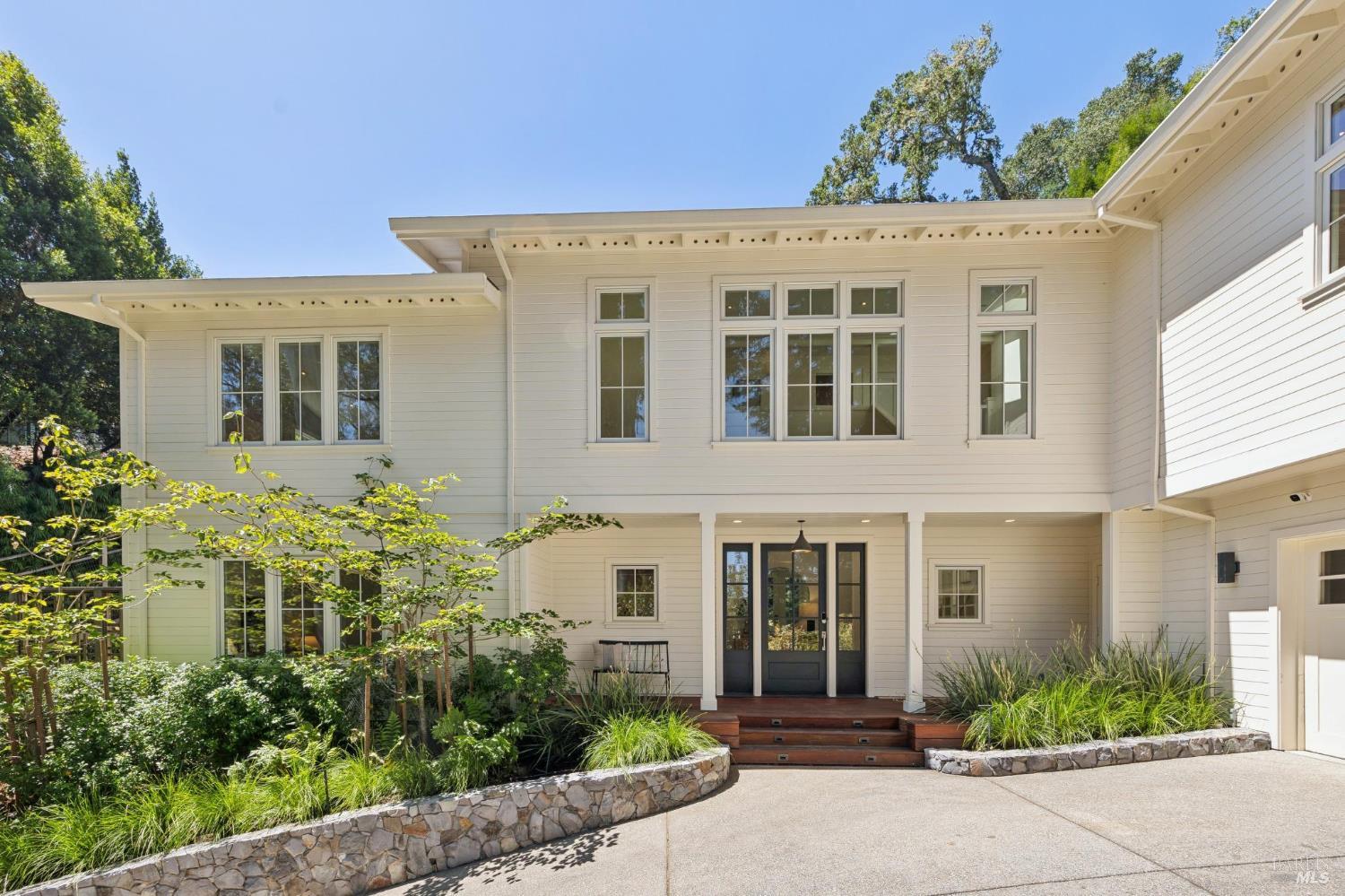 141 Helens Lane