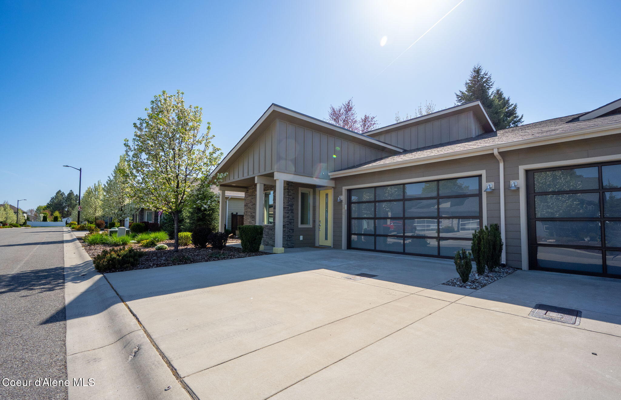 9537 La Costa Ct