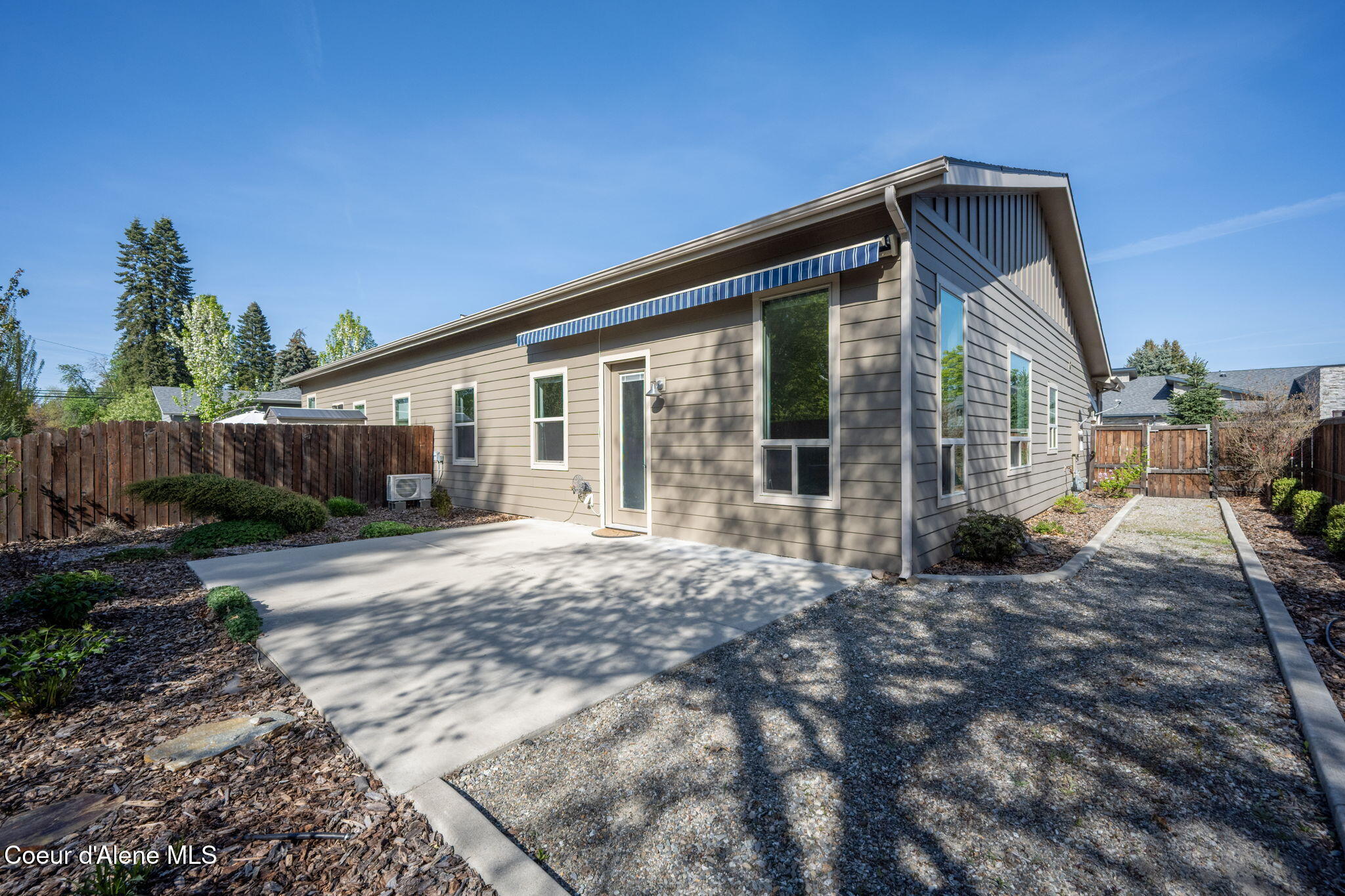 9537 La Costa Ct