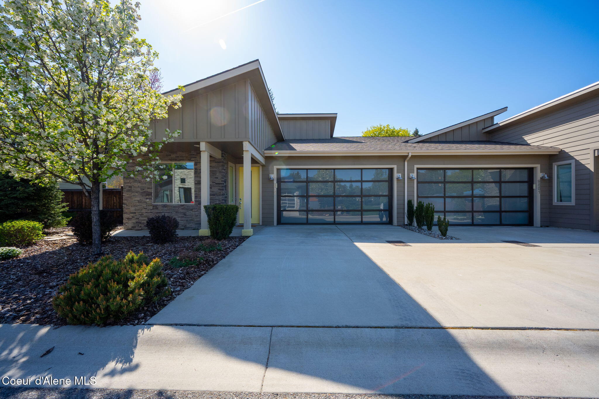 9537 La Costa Ct
