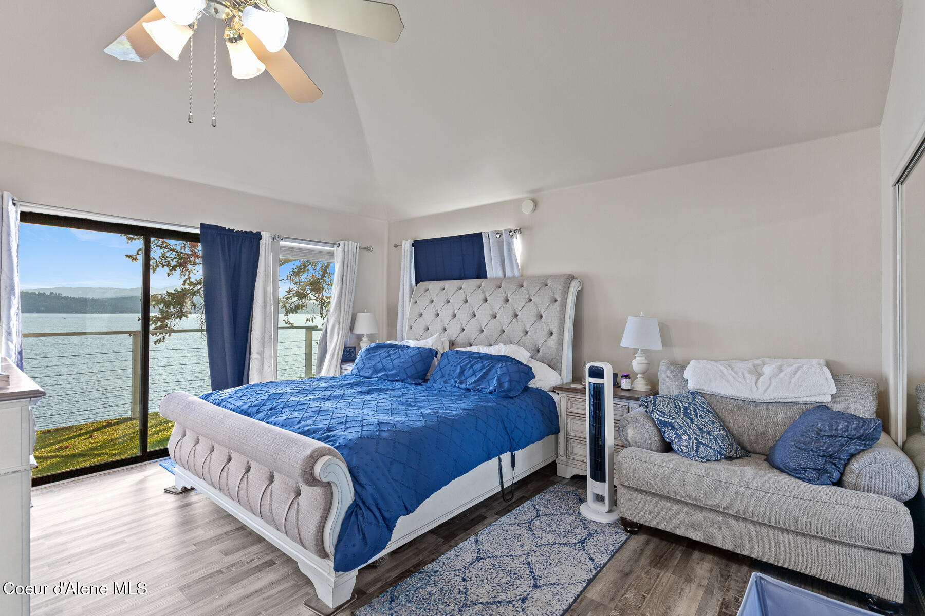 2233 S Silver Beach Rd, Coeur d'Alene