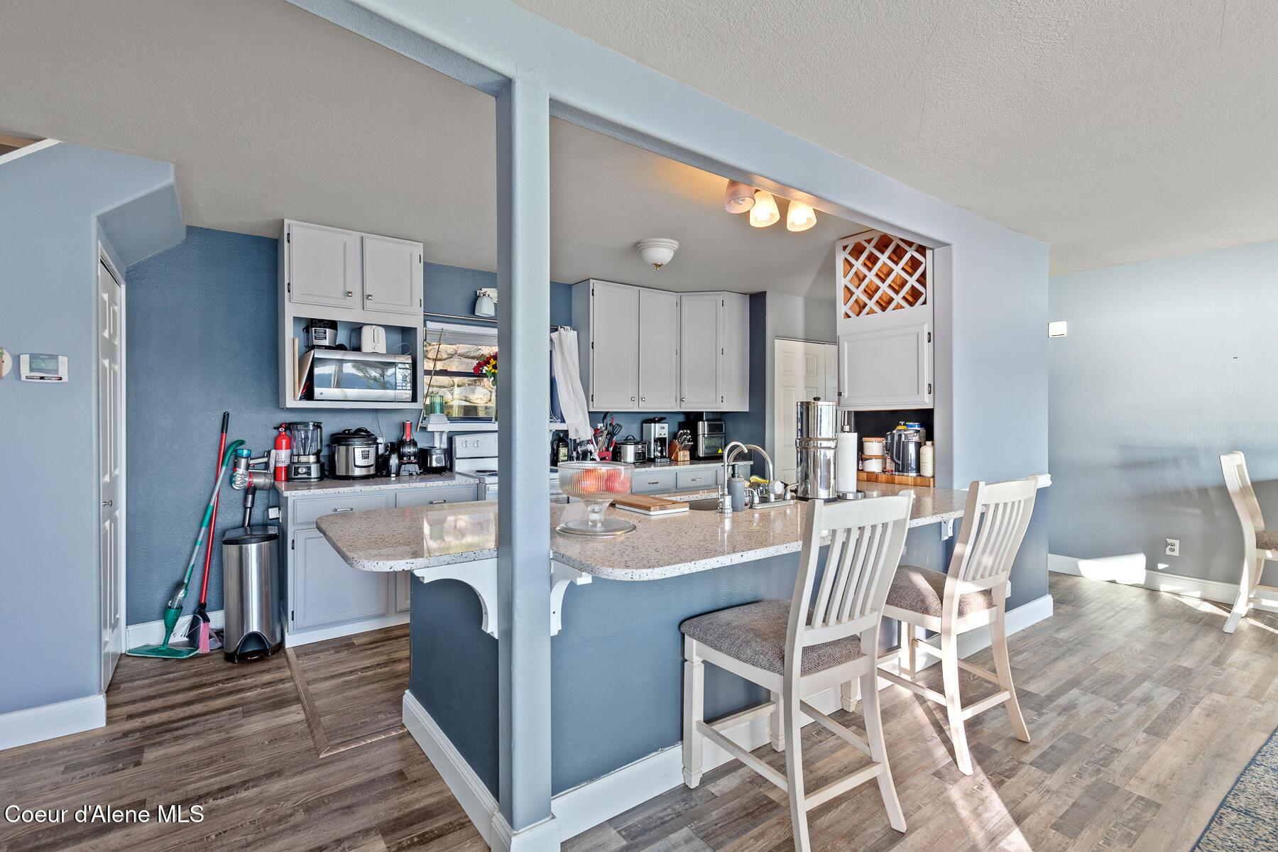 2233 S Silver Beach Rd, Coeur d'Alene