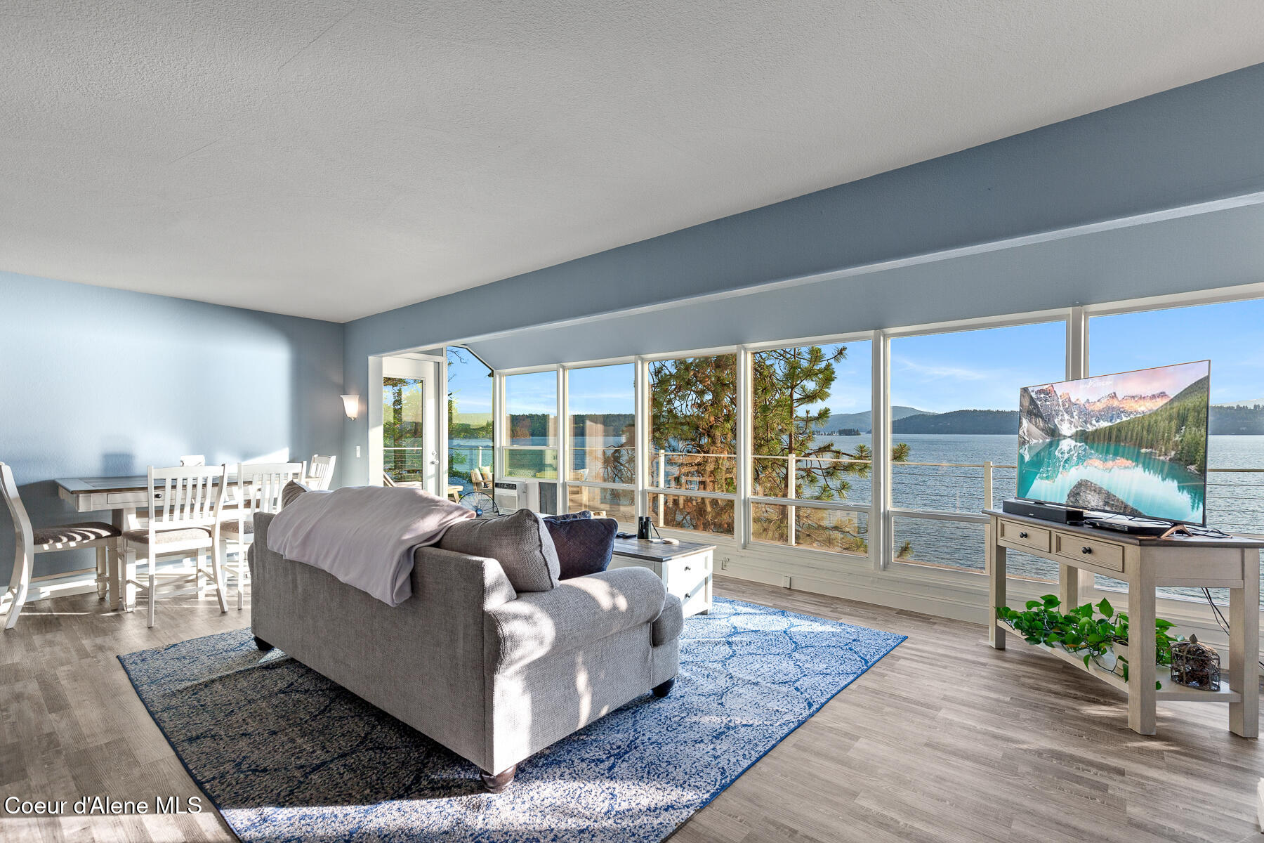 2233 S Silver Beach Rd, Coeur d'Alene