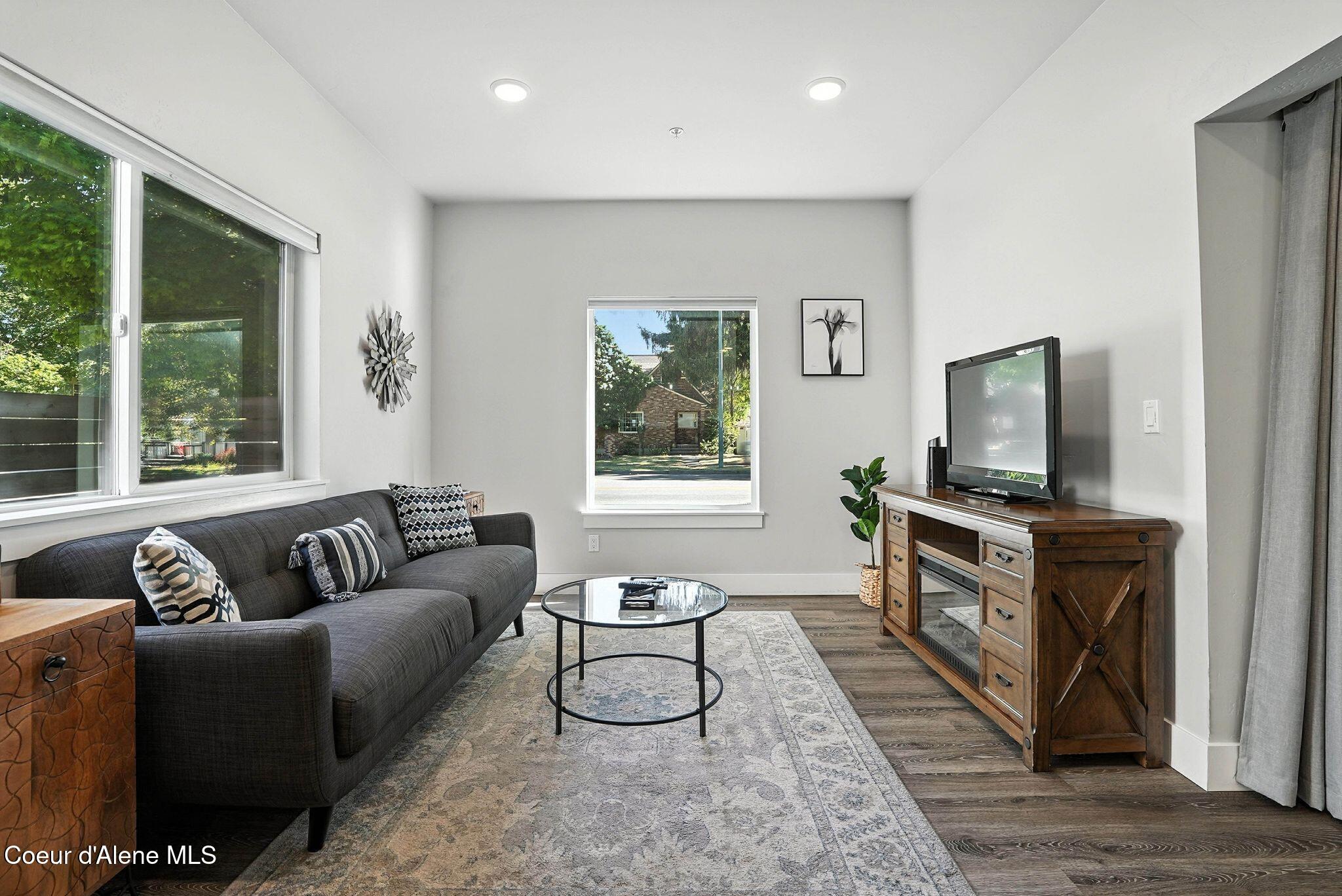 915 E Sherman Ave, B, Coeur d'Alene Unit: B