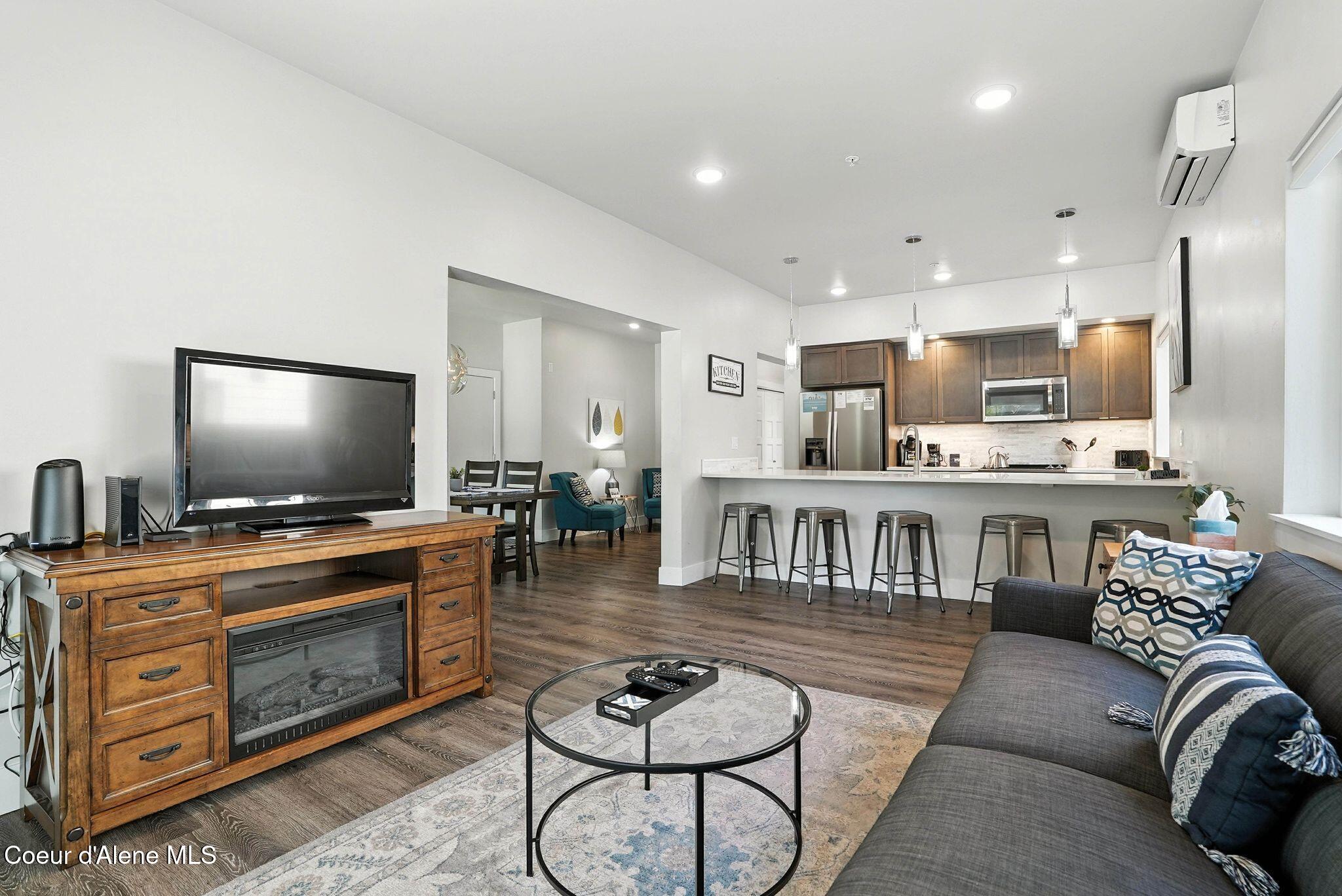 915 E Sherman Ave, B, Coeur d'Alene Unit: B