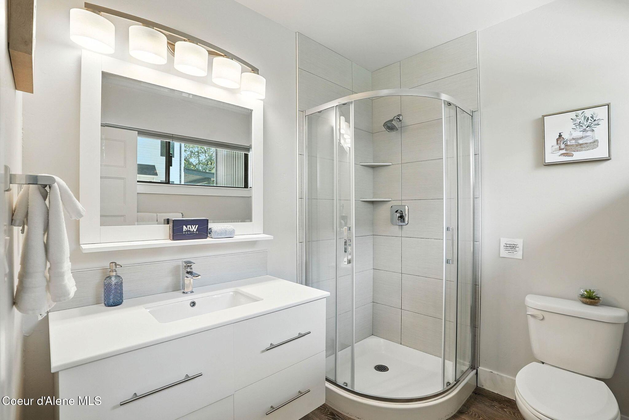 915 E Sherman Ave, B, Coeur d'Alene Unit: B