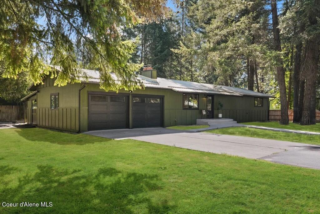 12082 N Forest Rd