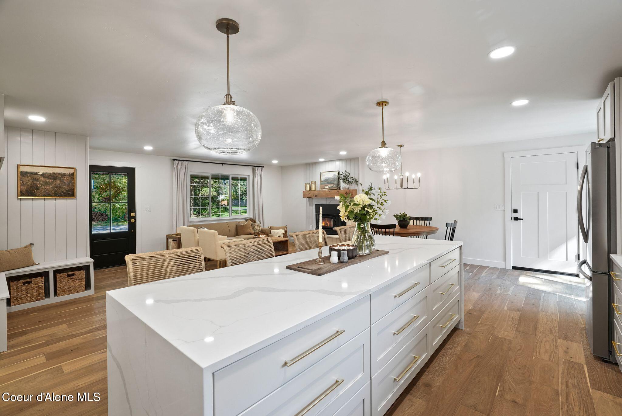 12082 N Forest Rd