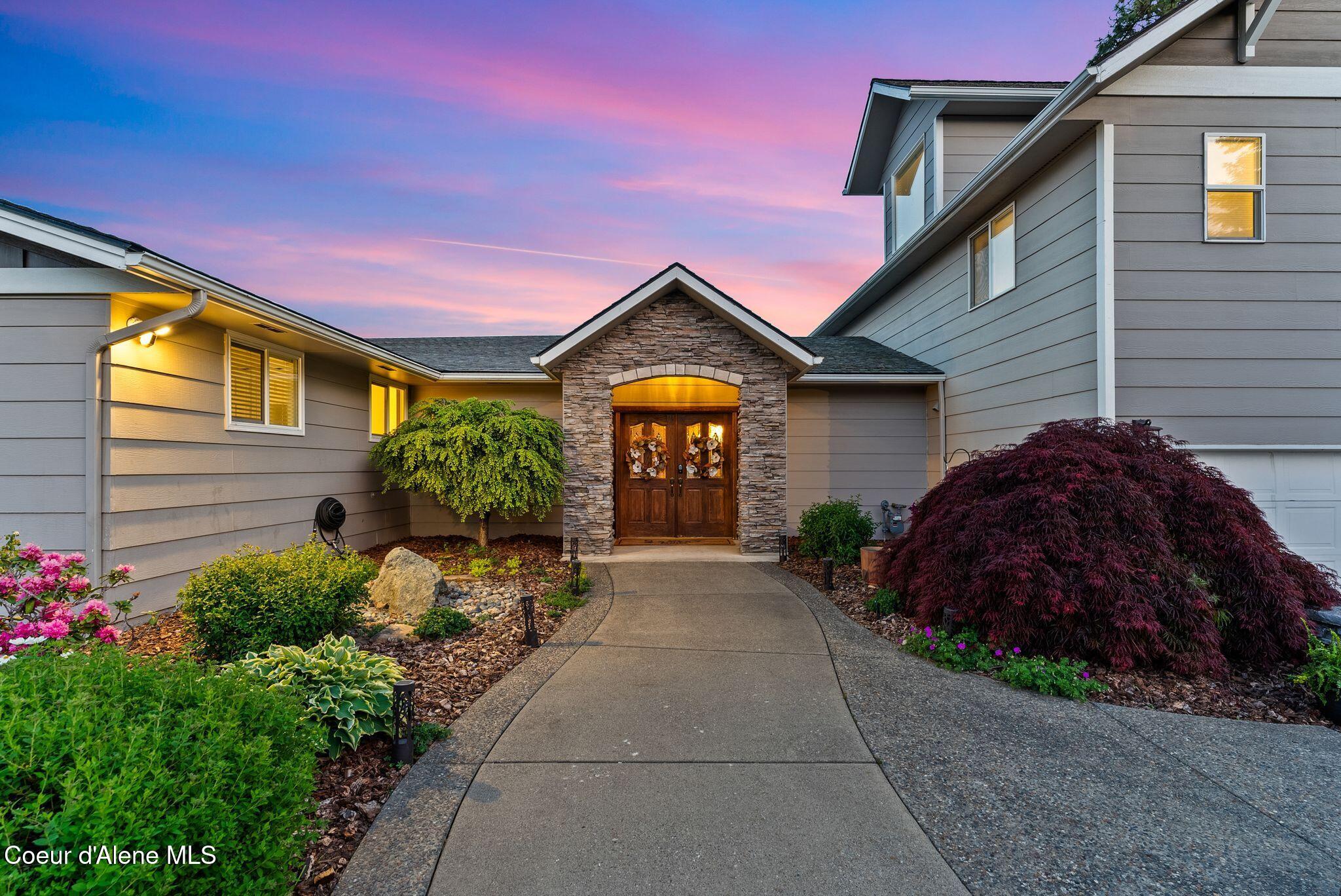 1926 E Rodkey Dr