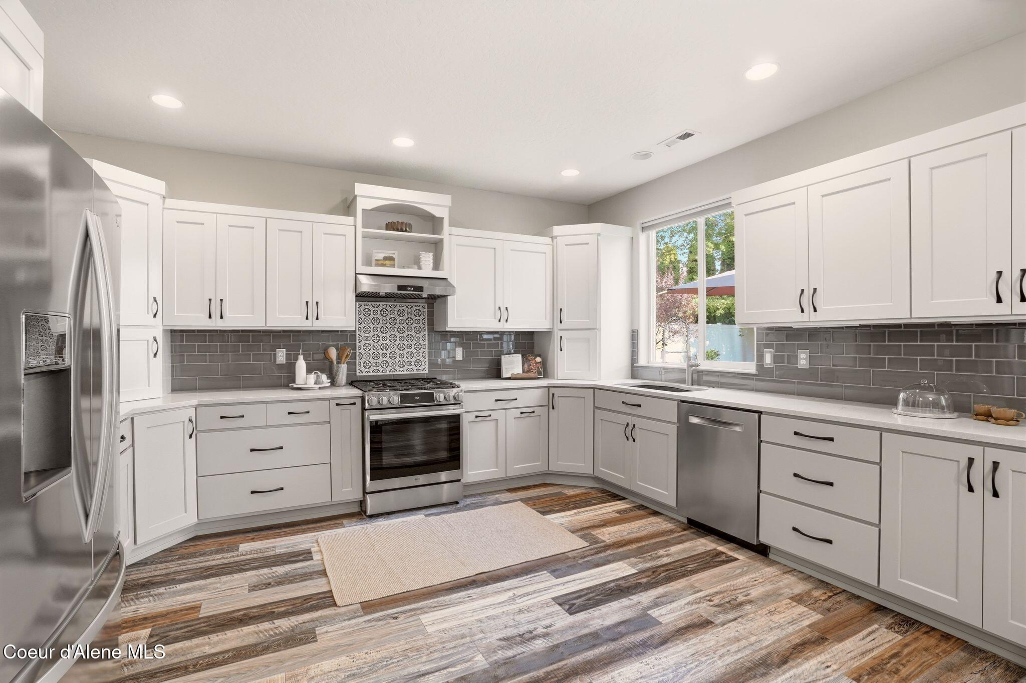 2548 W Blackberry Loop