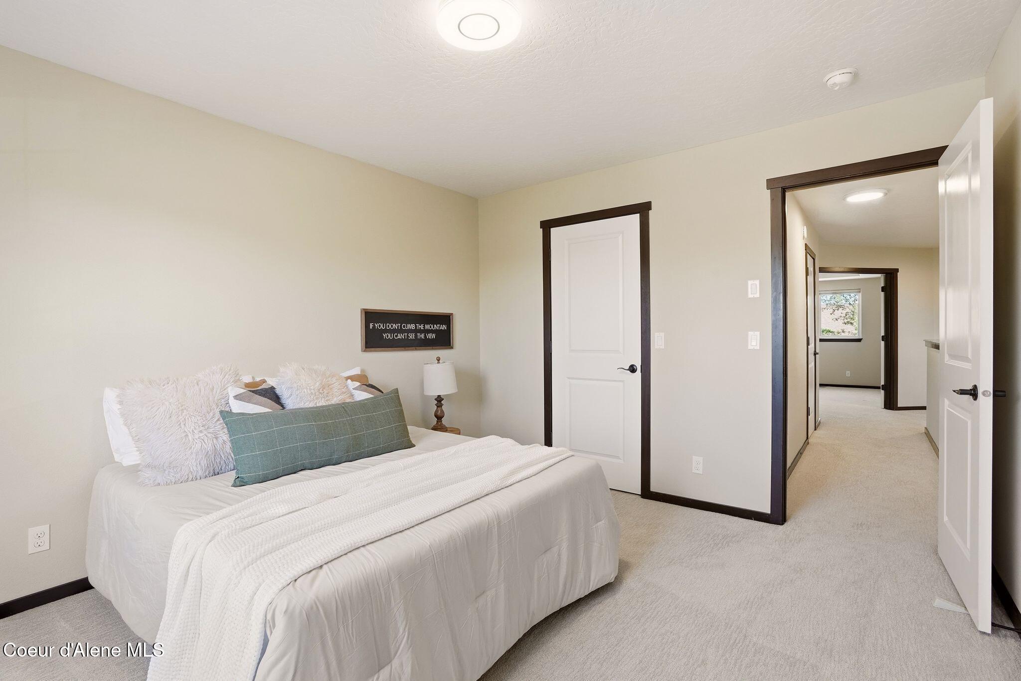 2548 W Blackberry Loop