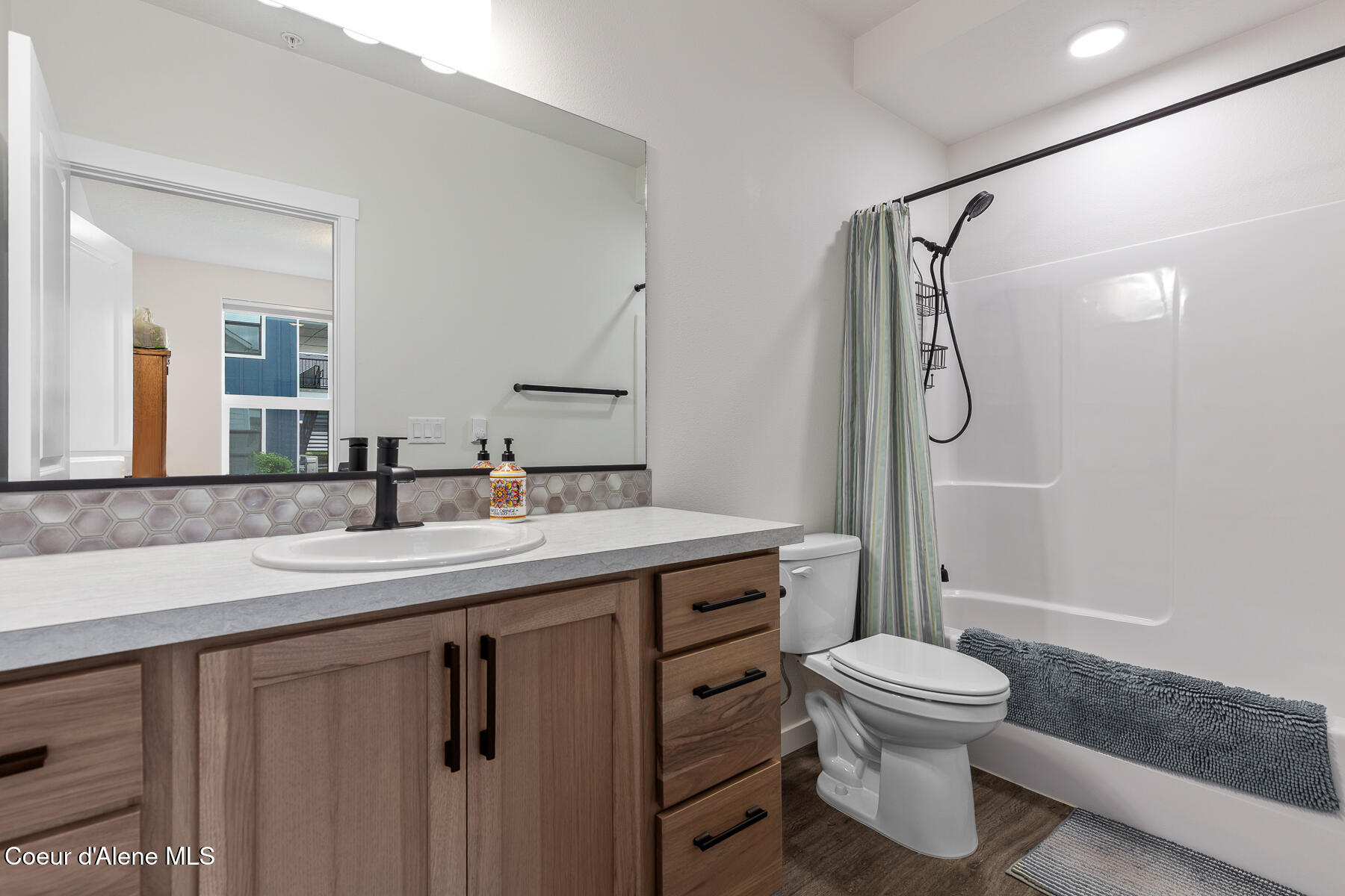 6510 N Atlas Rd, 102, Coeur d'Alene Unit: 102