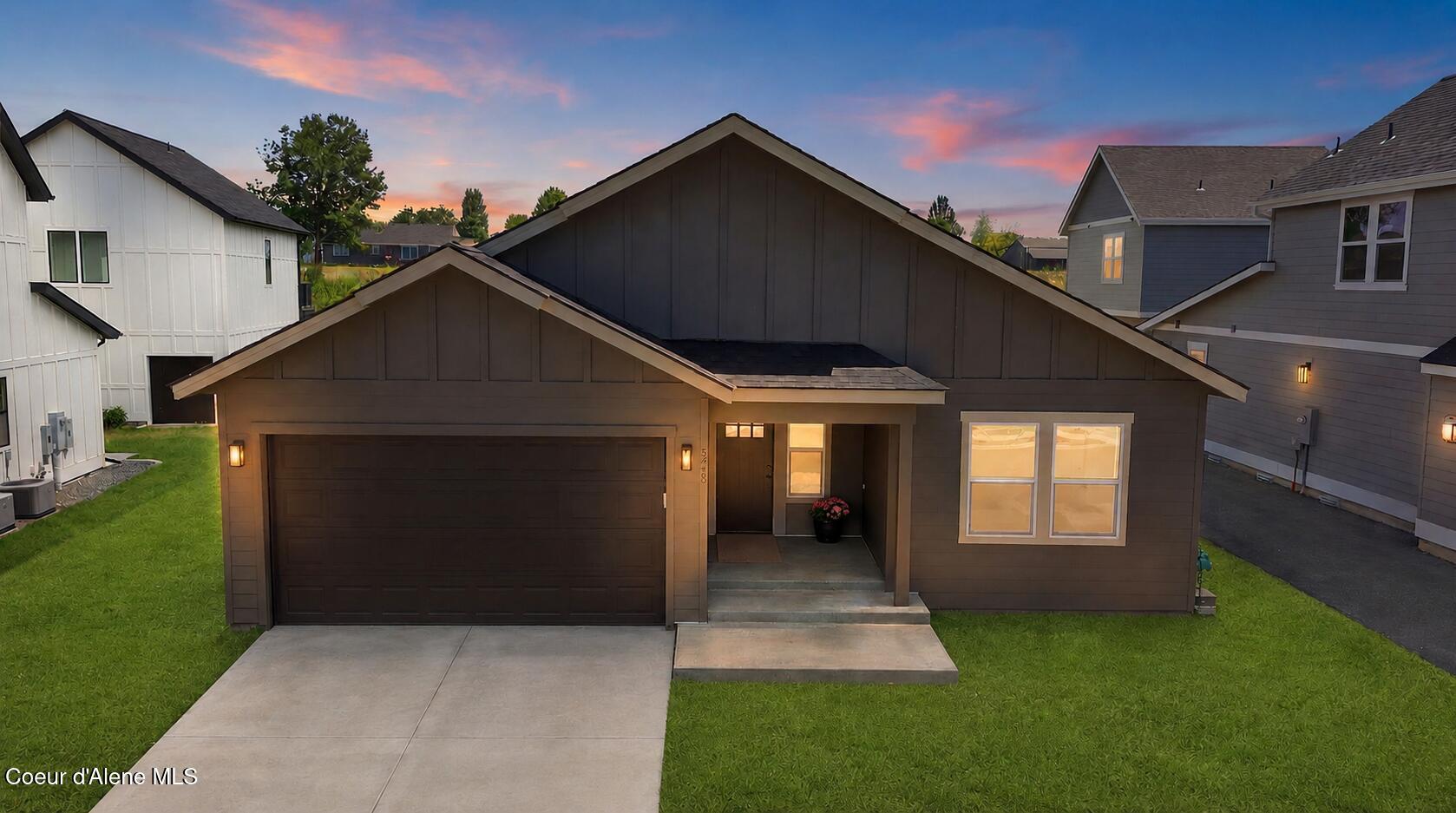 3476 N Blaze Loop