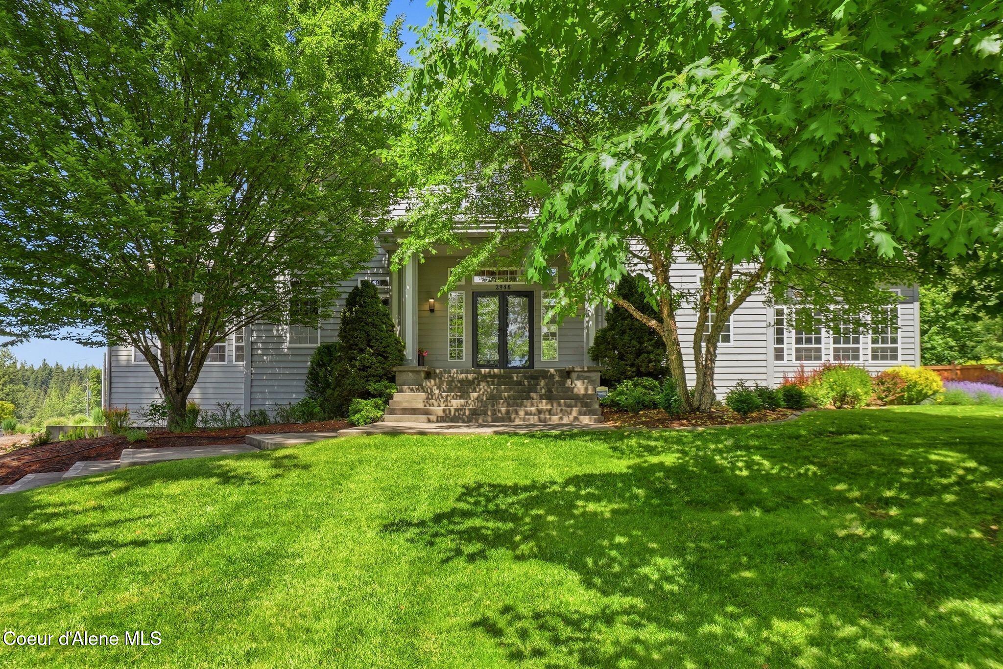 2946 E Point Hayden DR