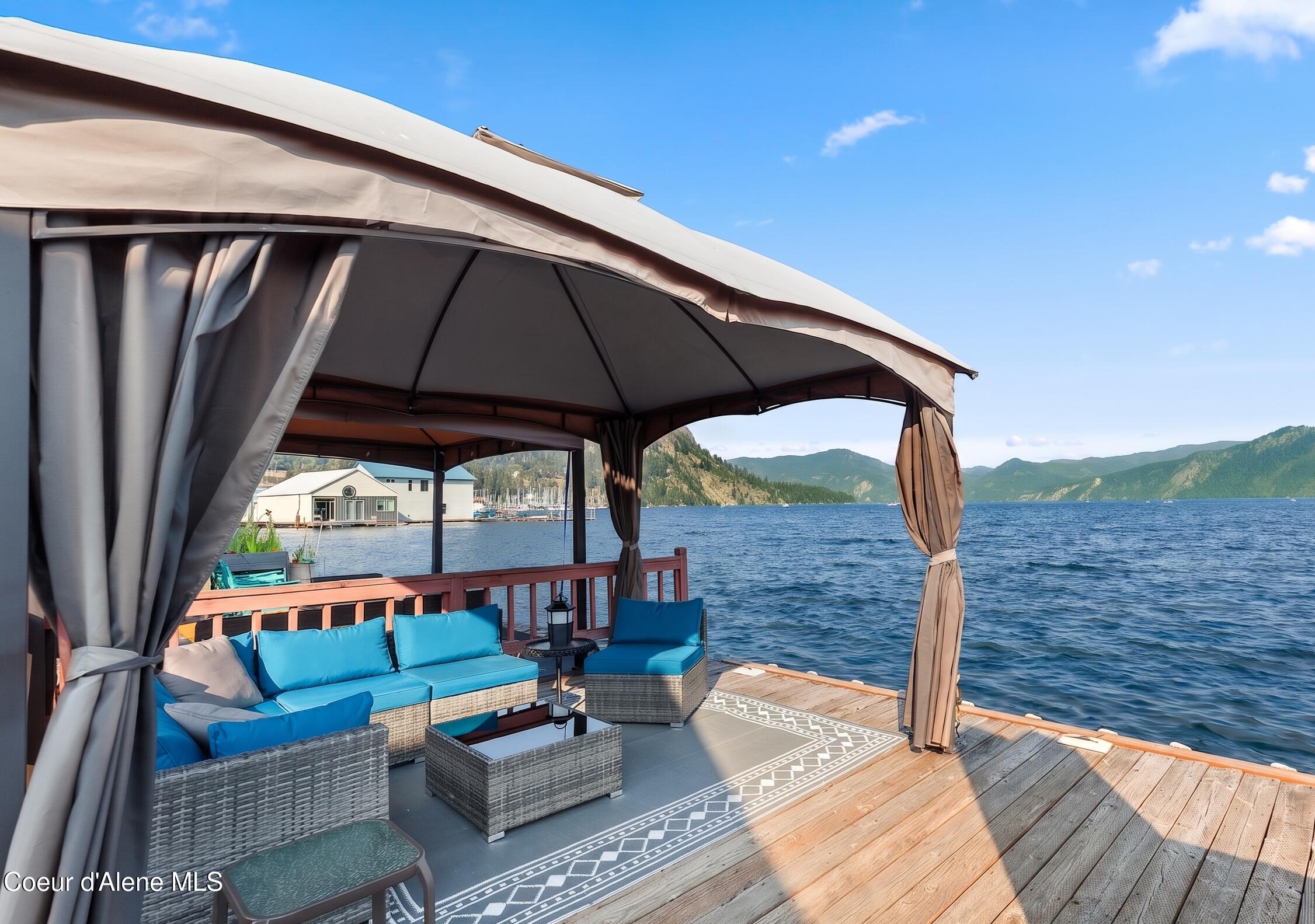 34135 N Harborview Marina, 22