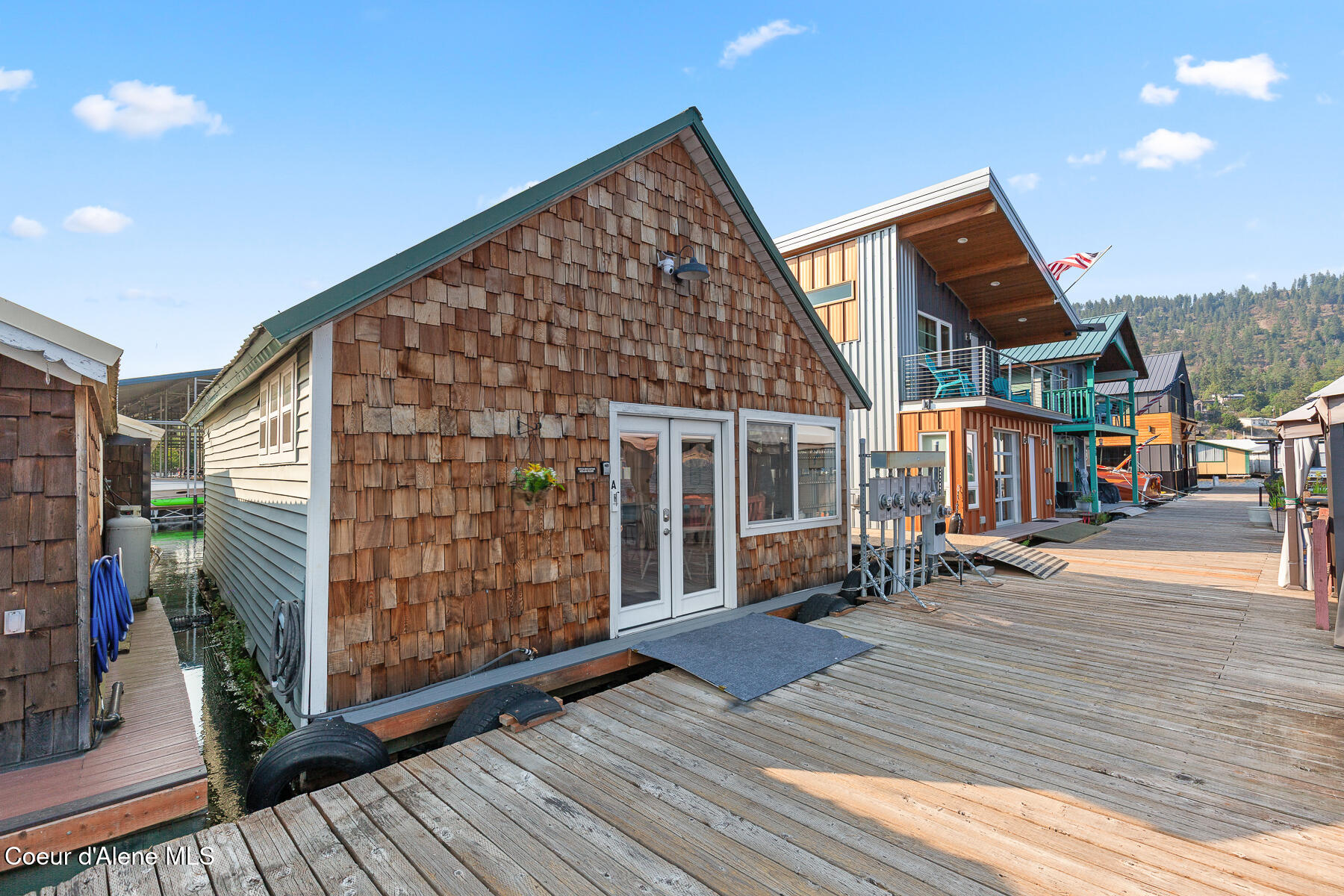 34135 N Harborview Marina, 22