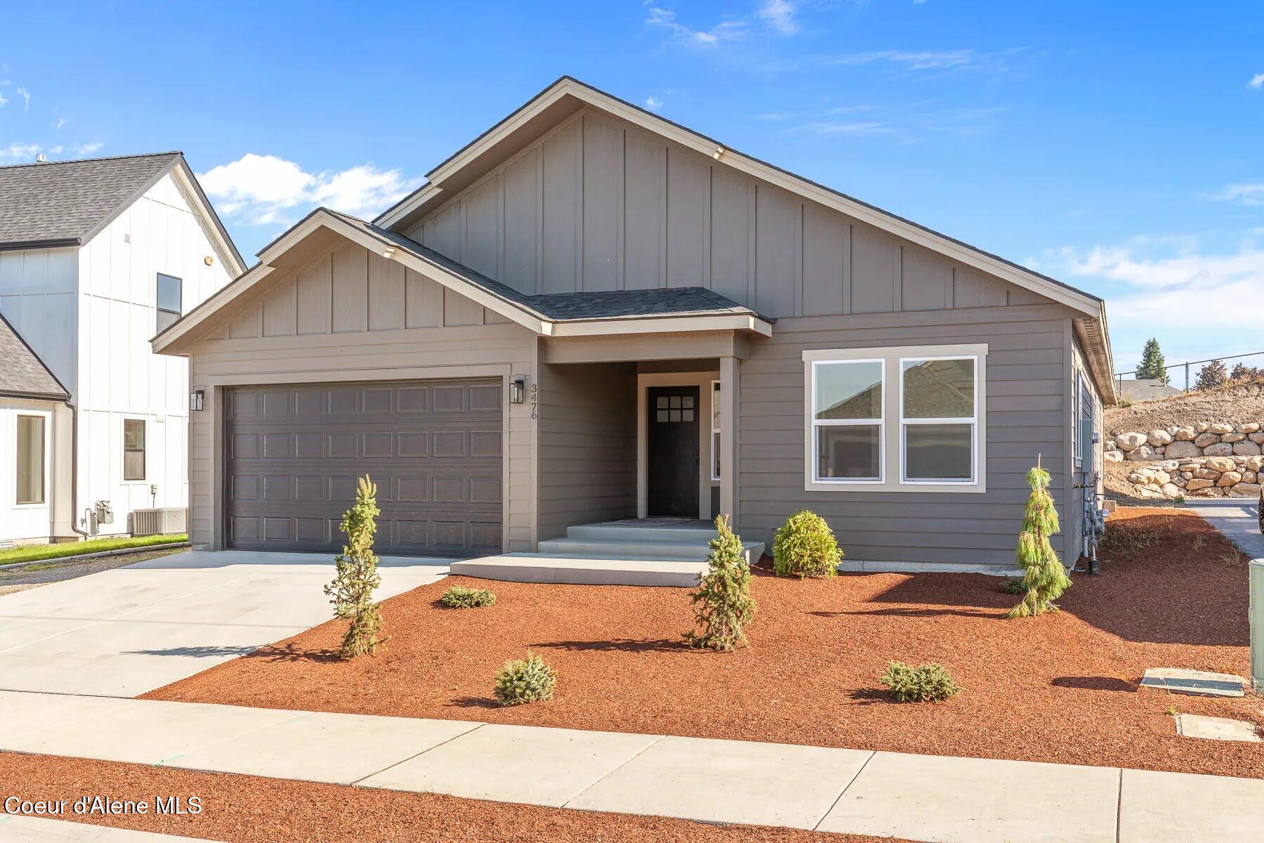 3476 N Blaze Loop