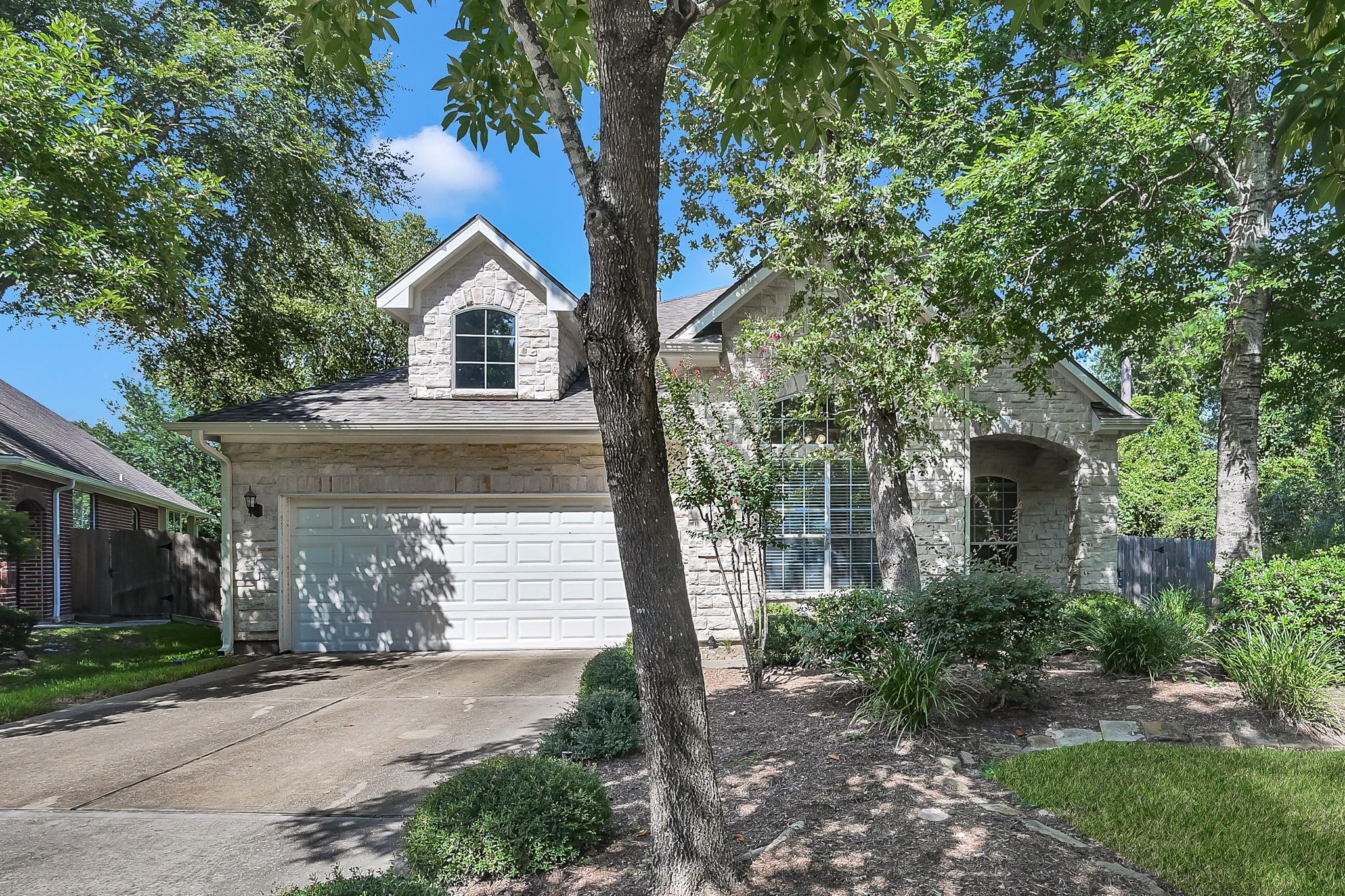 71 E Victory Lake Drive