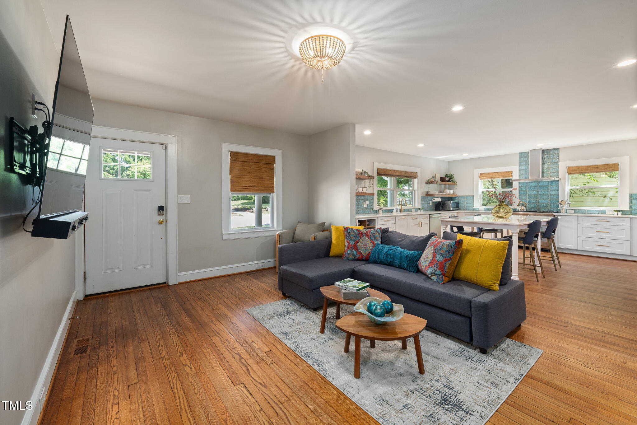 211 Hargrove St Street