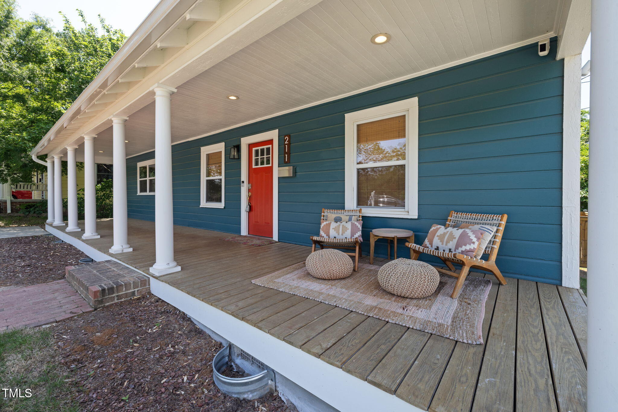 211 Hargrove St Street