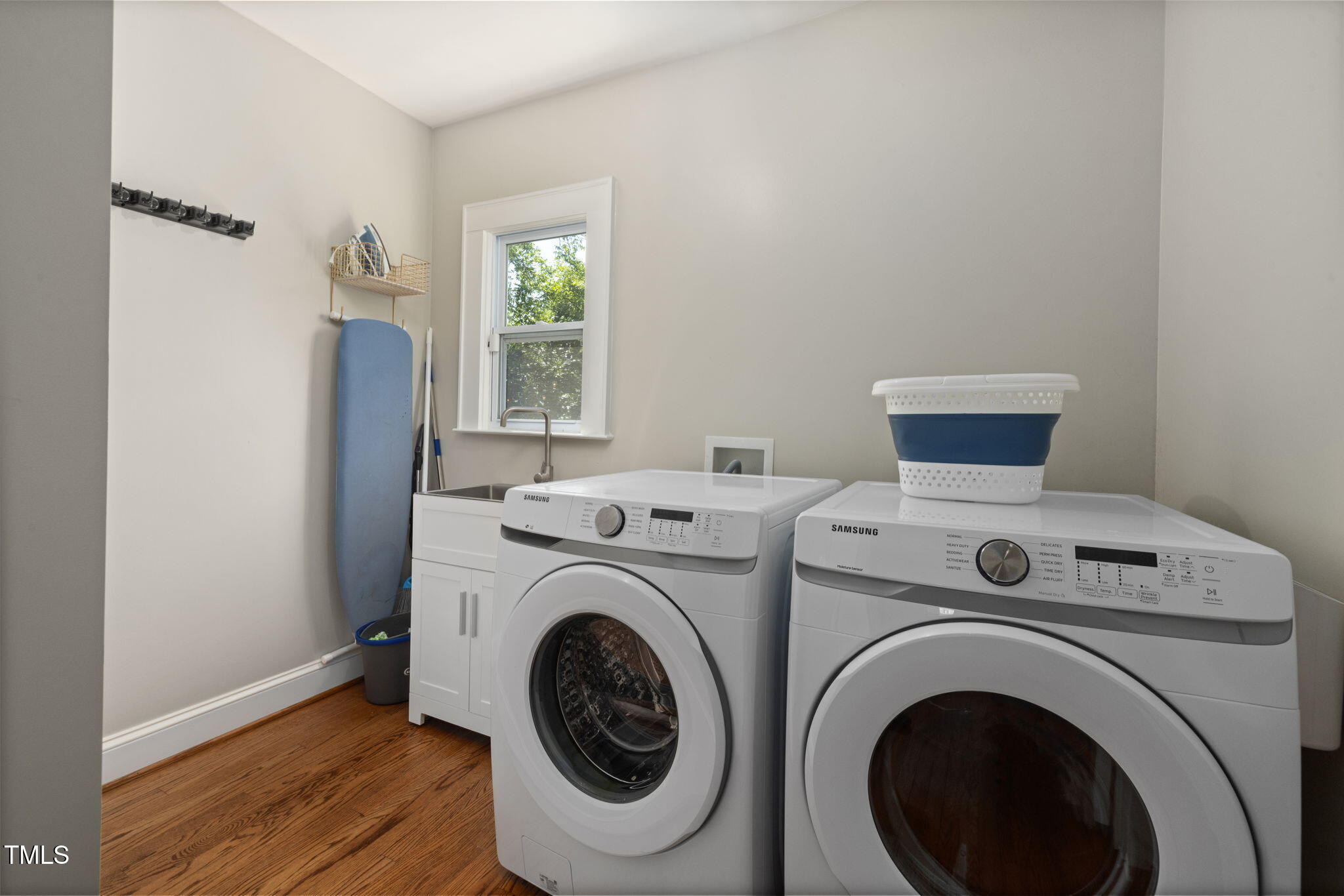 211 Hargrove St Street