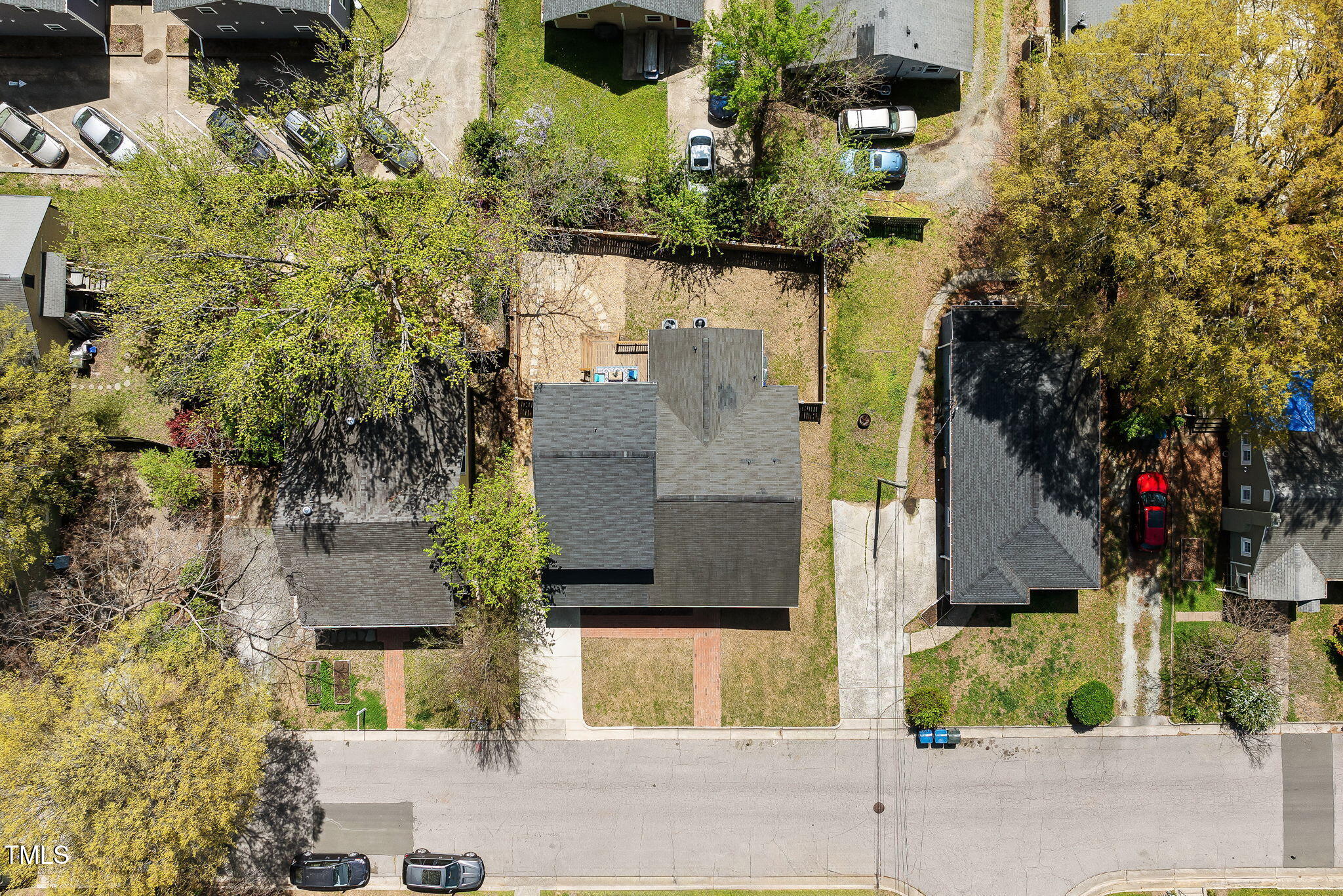 211 Hargrove St Street