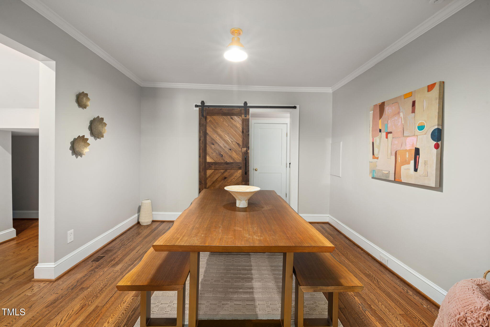 211 Hargrove St Street