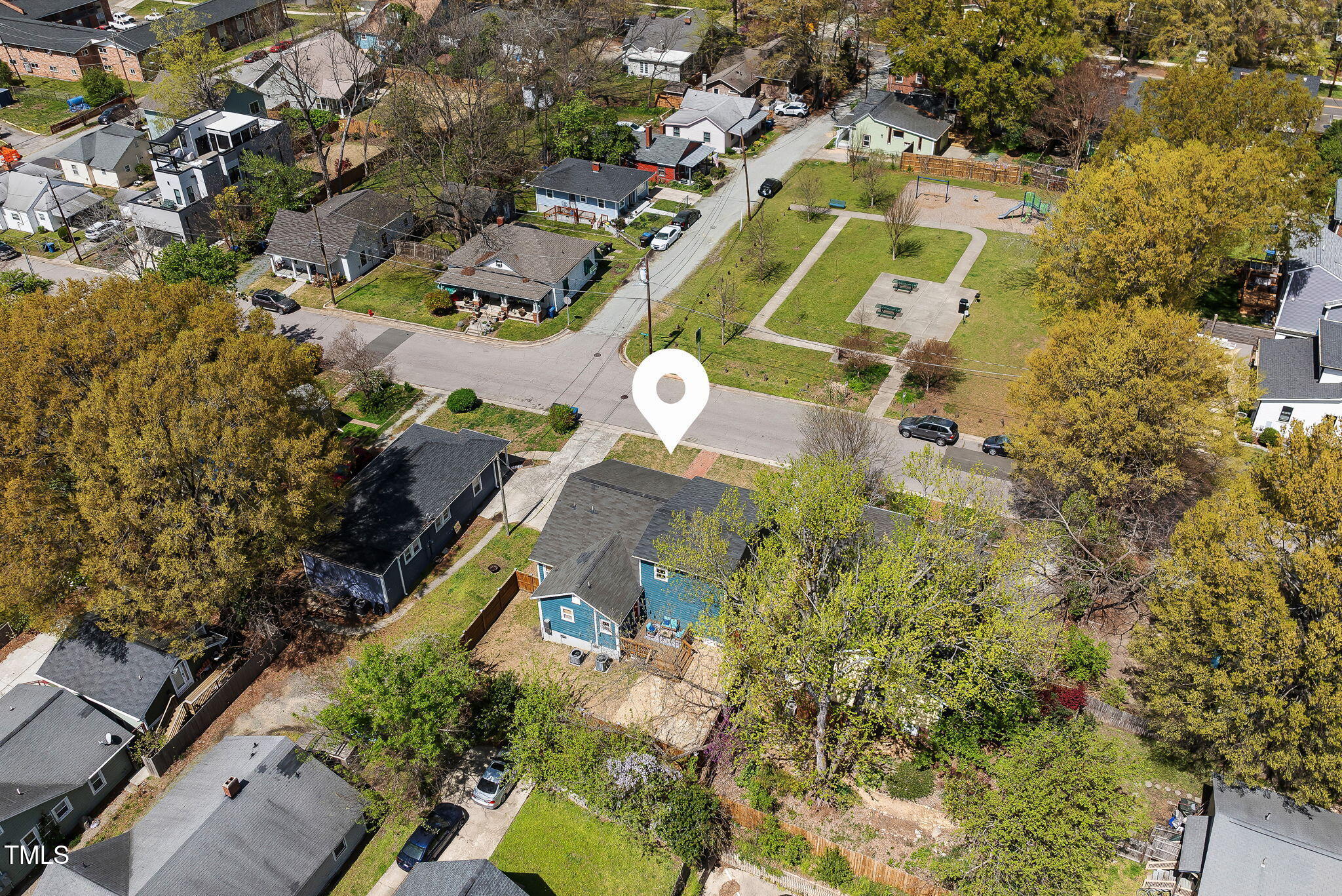 211 Hargrove St Street