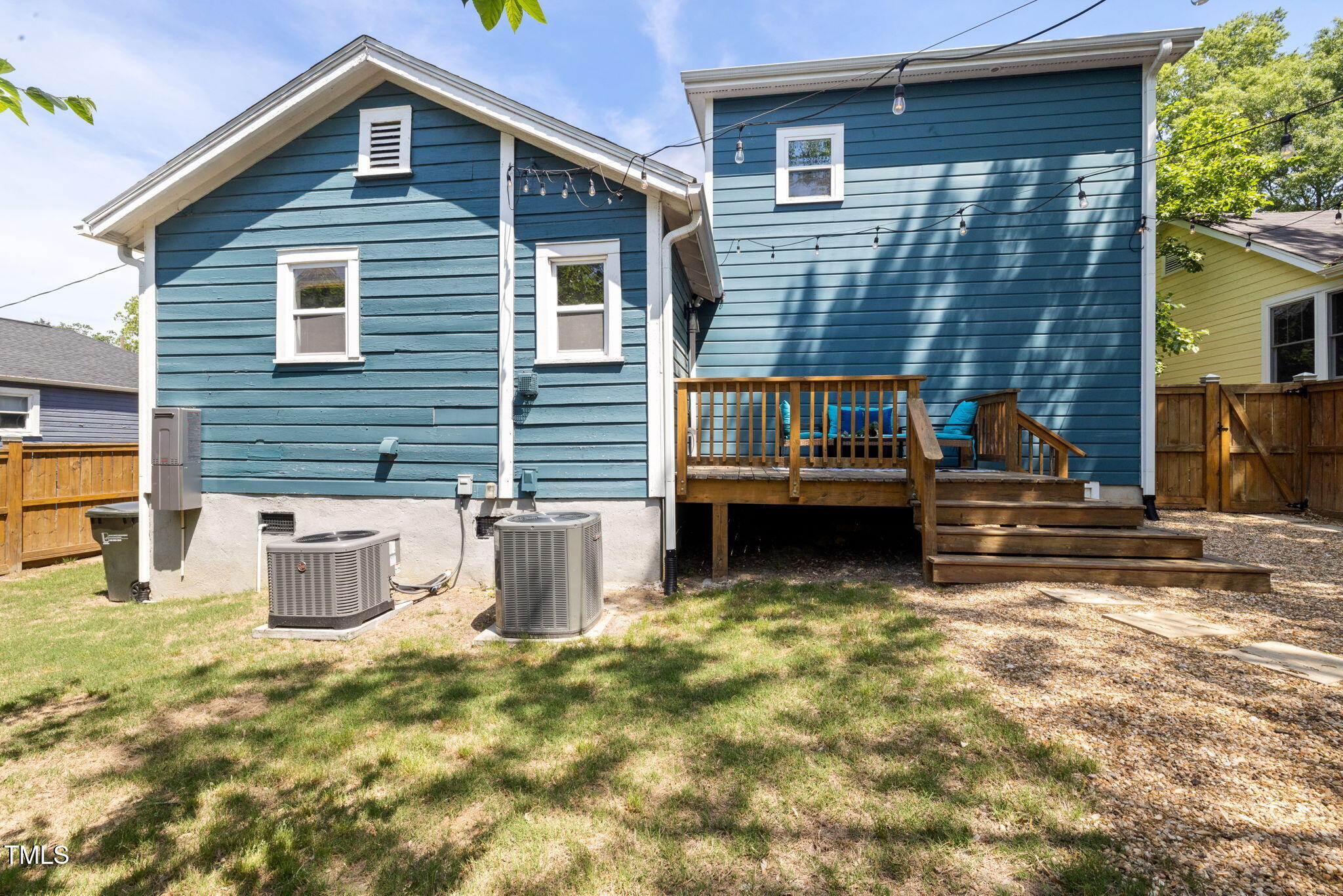 211 Hargrove St Street