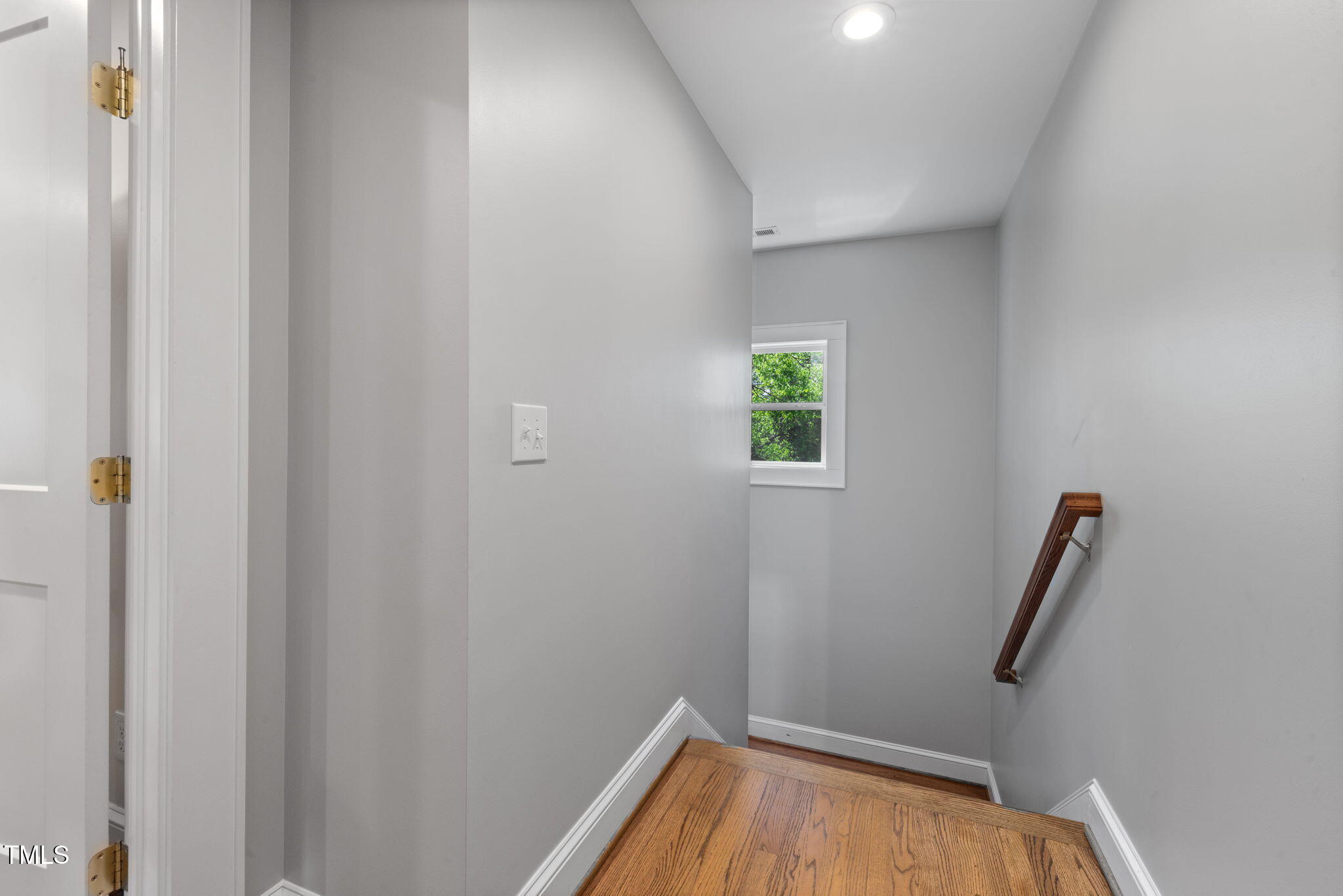 211 Hargrove St Street