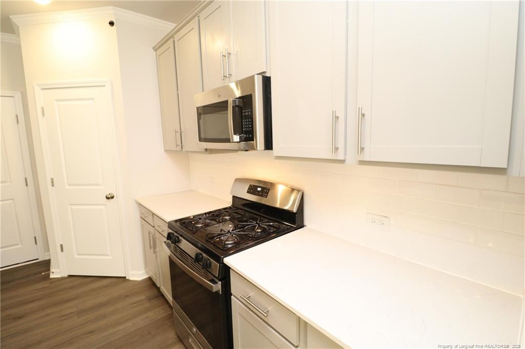 1214 Rosefinch Drive