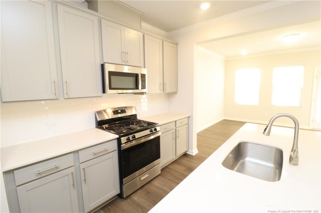 1214 Rosefinch Drive