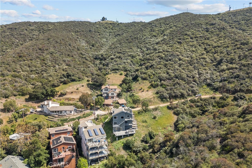 561 S Ventu Park Road