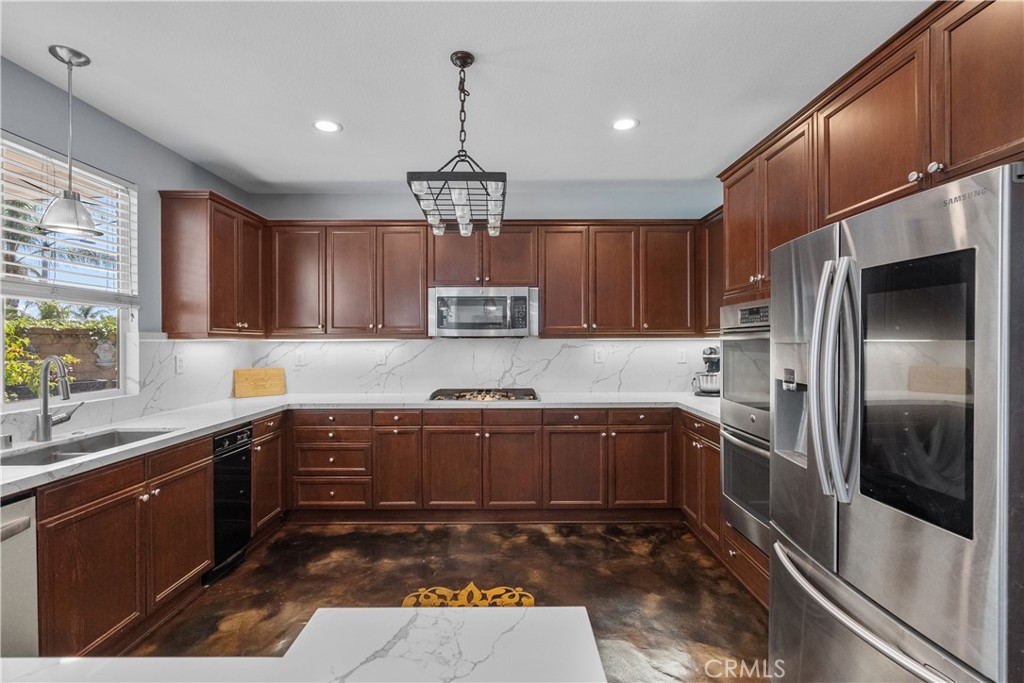 29259 Black Pine Way
